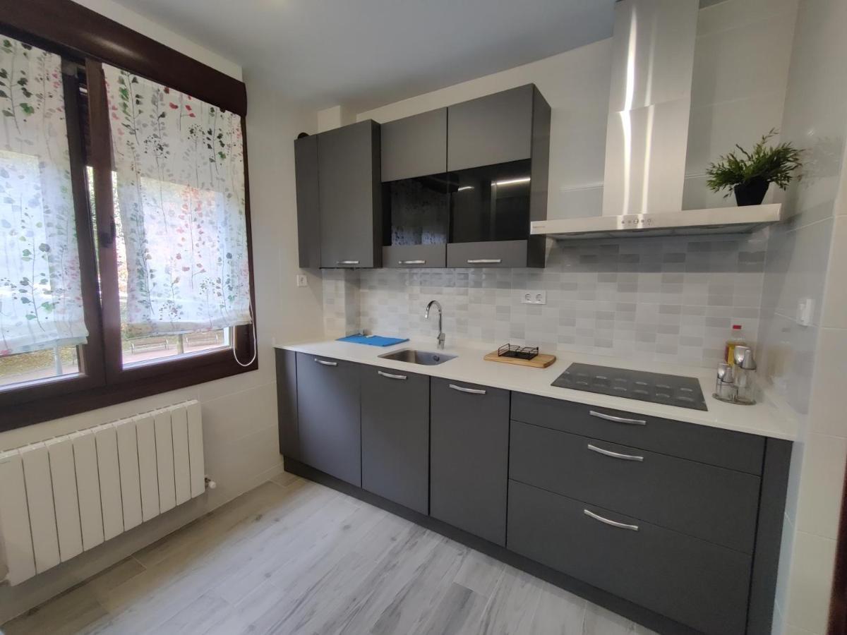 Piso Bilbao San Mamesアパートメント エクステリア 写真